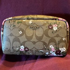 Coach Makeup/Travel Case